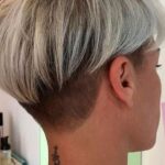 coupe courte rasée pour les femmes