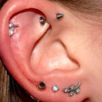 La mode des multiples piercings d'oreille : comment associer vos boucles avec style ?