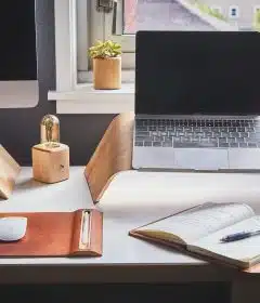 Comment organiser une journée productive en travaillant à domicile